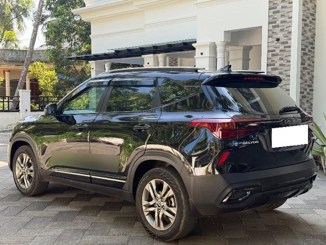 Second-hand 2023 Kia Seltos HTX IVT for sale in Thrissur-1