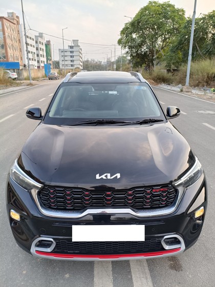 Second-hand 2023 Kia Sonet GTX Plus Turbo DCT for sale in New Delhi