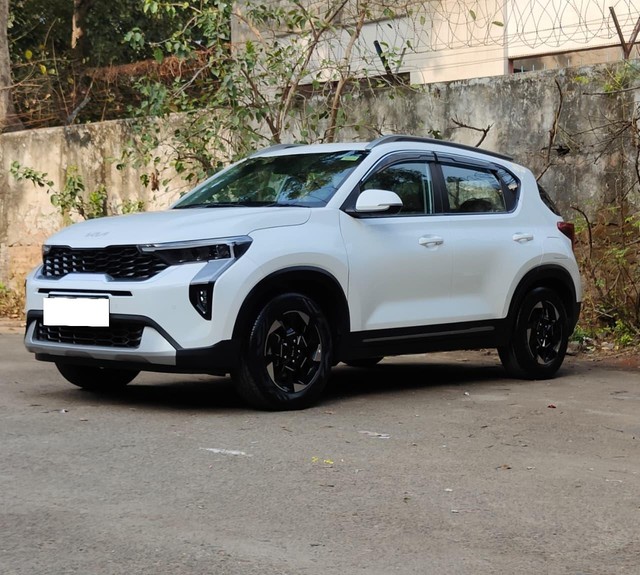 Second-hand 2024 Kia Sonet HTX Diesel AT for sale in New Delhi-1