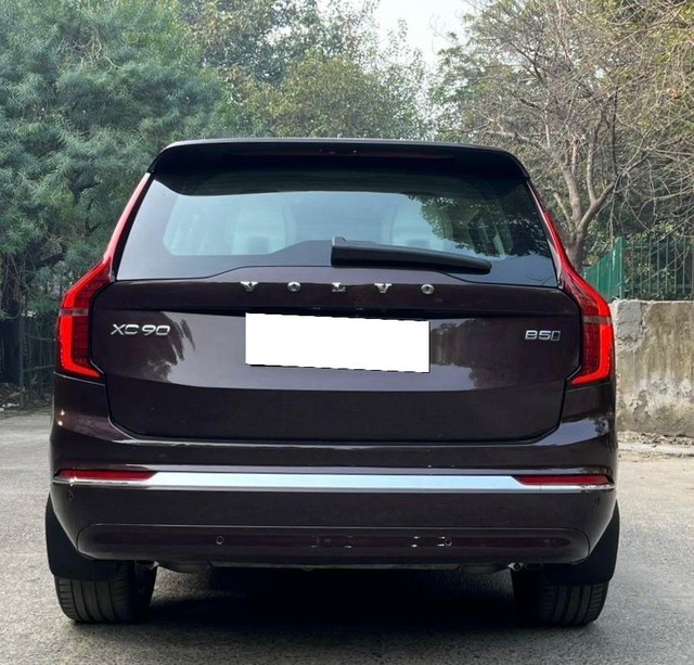 Second-hand 2025 Volvo XC90 B5 AWD Mild hybrid Ultra for sale in New Delhi-2