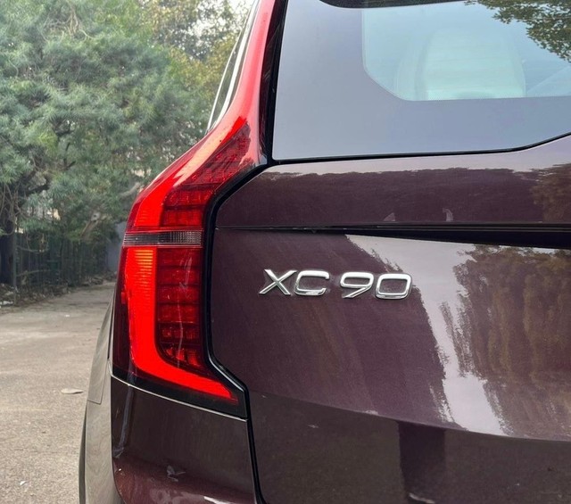 Second-hand 2025 Volvo XC90 B5 AWD Mild hybrid Ultra for sale in New Delhi-6
