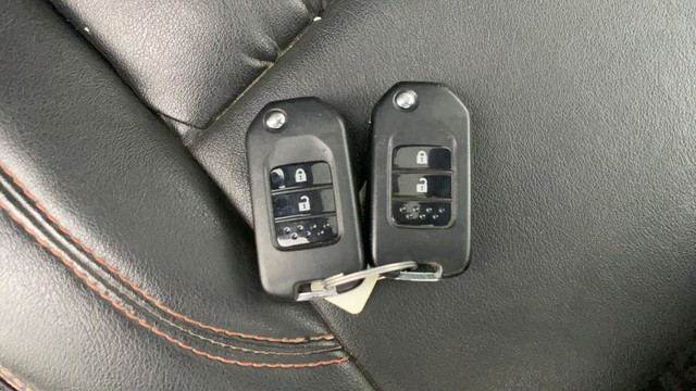 Second-hand 2019 Honda WR-V i-VTEC VX for sale in Ahmedabad-21