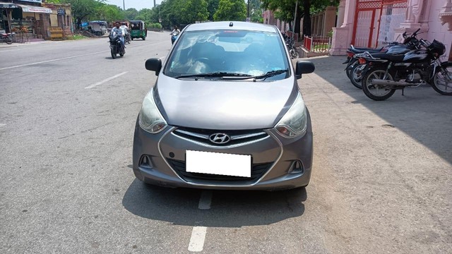 Hyundai EON LPG Era Plus Second-hand 2014 Hyundai EON LPG Era Plus for sale in Kota-0