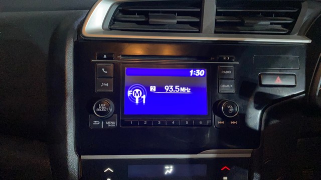 Second-hand 2016 Honda Jazz 1.2 V AT i VTEC for sale in Kolkata-22