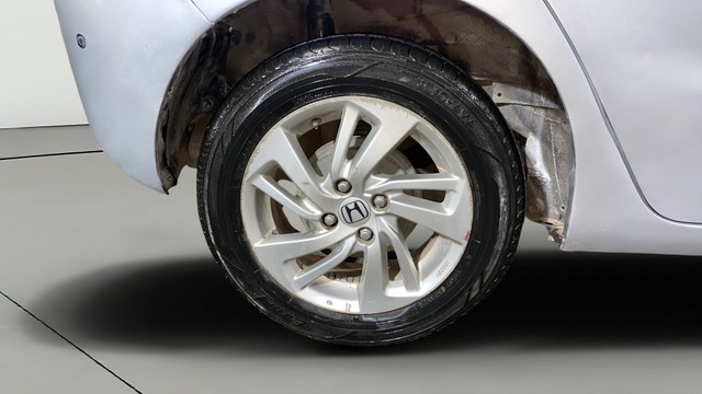 Second-hand 2016 Honda Jazz 1.2 V AT i VTEC for sale in Kolkata-24