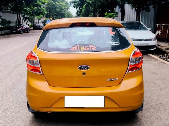 Second-hand 2015 Ford Figo Petrol LXI for sale in Surat-0