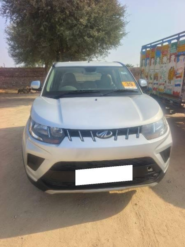 Second-hand 2019 Mahindra KUV 100 NXT G80 K6 Plus for sale in Barmer-0