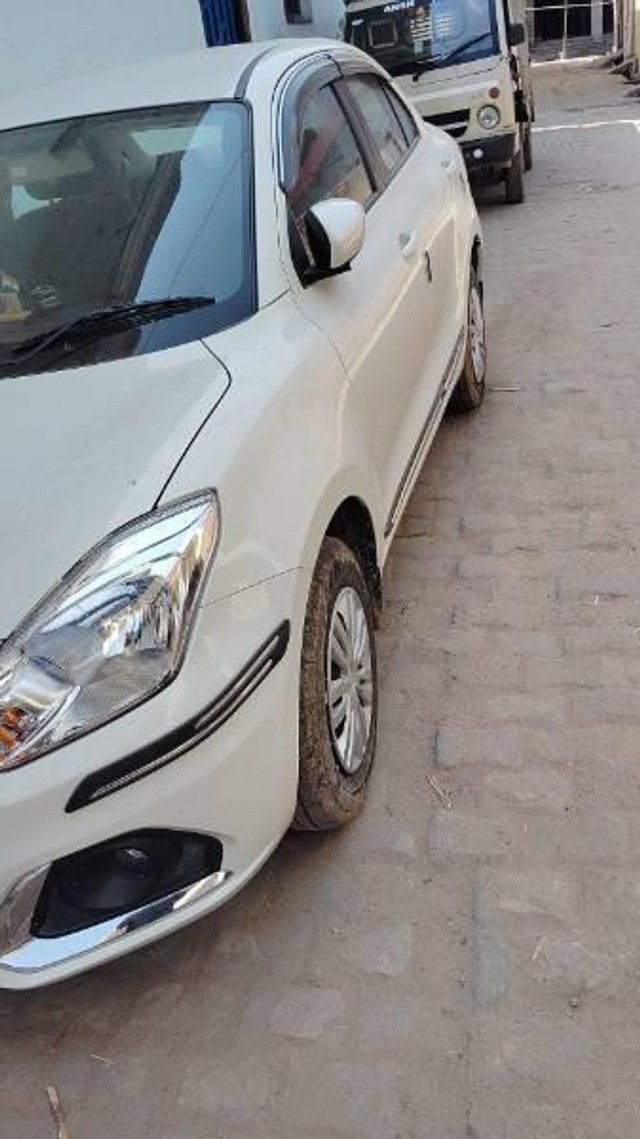 Second-hand 2023 Maruti Suzuki Swift Dzire VXI for sale in Shikohabad-3
