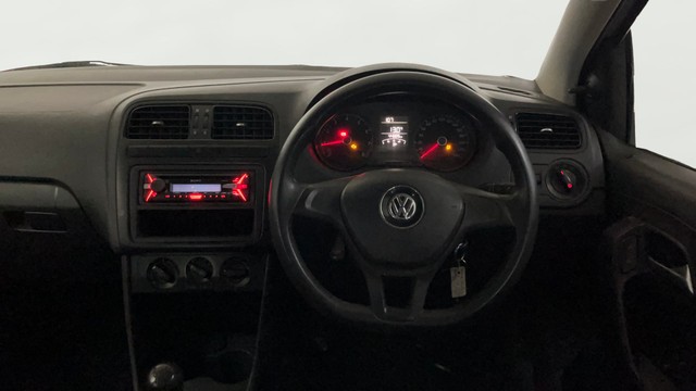 Second-hand 2015 Volkswagen Polo 1.2 MPI Trendline for sale in Greater Noida-12