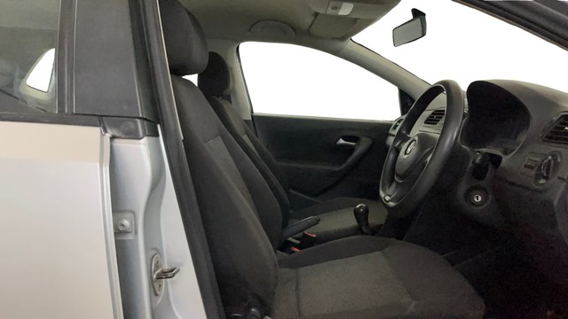 Second-hand 2015 Volkswagen Polo 1.2 MPI Trendline for sale in Greater Noida-15