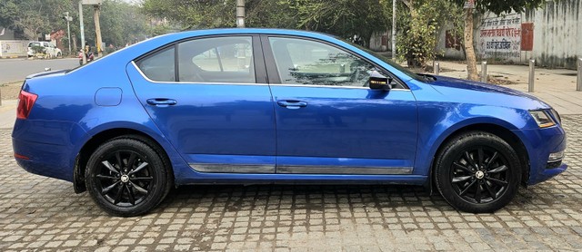 Second-hand 2020 Skoda Octavia 1.8 TSI AT Onyx for sale in New Delhi-11