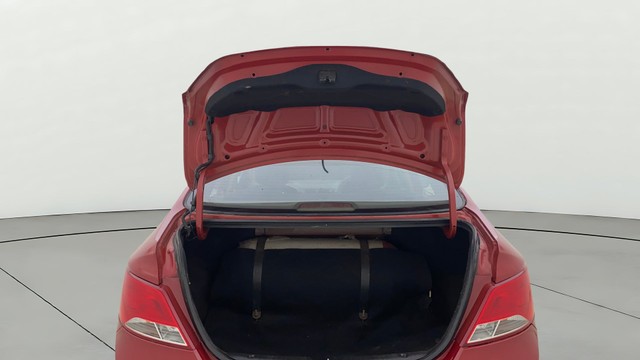 Second-hand 2015 Hyundai Verna 1.6 VTVT for sale in Ahmedabad-20