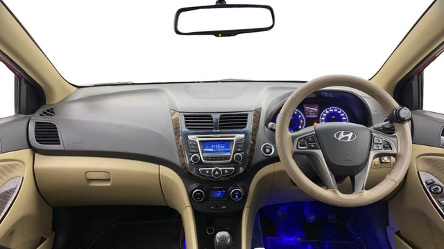 Second-hand 2015 Hyundai Verna 1.6 VTVT for sale in Ahmedabad-10