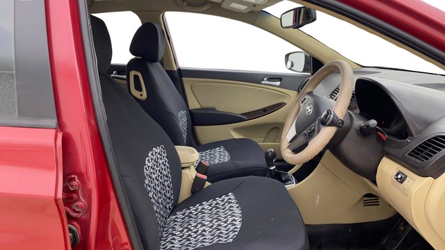 Second-hand 2015 Hyundai Verna 1.6 VTVT for sale in Ahmedabad-15