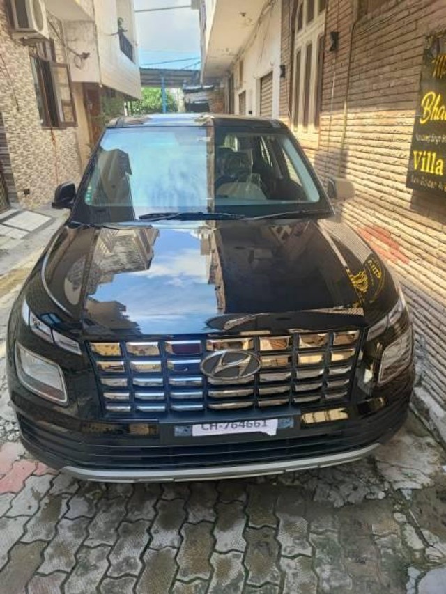 Hyundai Venue E Second-hand 2025 Hyundai Venue E for sale in Amritsar-0