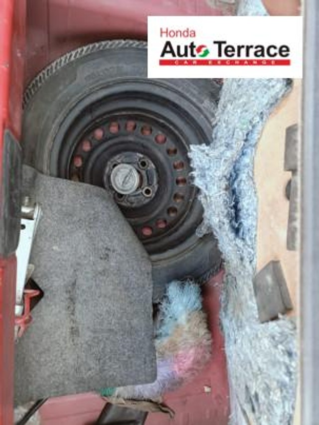 Second-hand 2013 Honda Brio S MT for sale in Tiruchirappalli-12