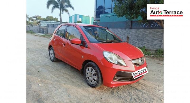 Second-hand 2013 Honda Brio S MT for sale in Tiruchirappalli-21