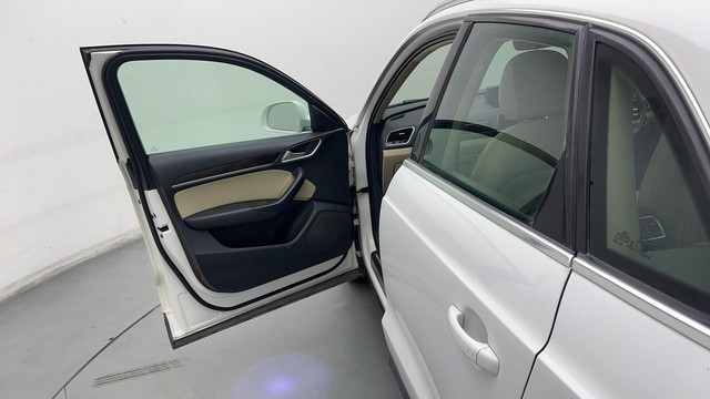 Second-hand 2017 Audi Q3 30 TFSI Premium FWD for sale in Gurgaon-30