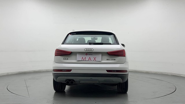 Second-hand 2017 Audi Q3 30 TFSI Premium FWD for sale in Gurgaon-4