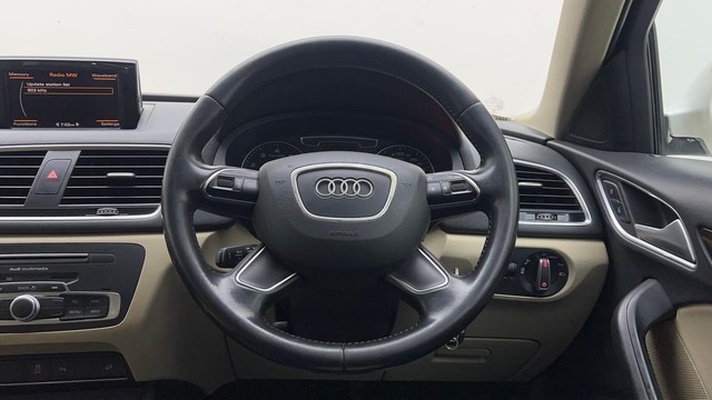 Second-hand 2017 Audi Q3 30 TFSI Premium FWD for sale in Gurgaon-35