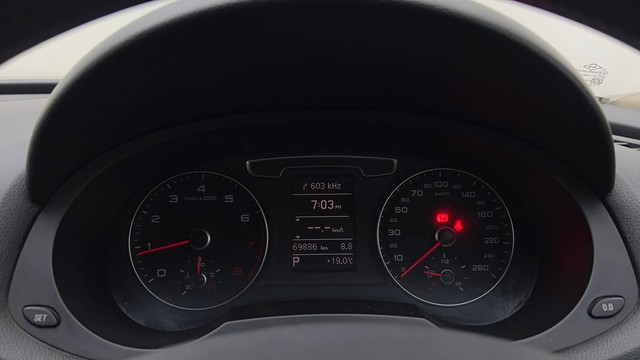 Second-hand 2017 Audi Q3 30 TFSI Premium FWD for sale in Gurgaon-13