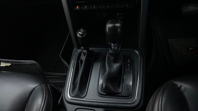 Second-hand 2022 Mahindra Thar LX Hard Top Diesel AT for sale in Gurgaon-12