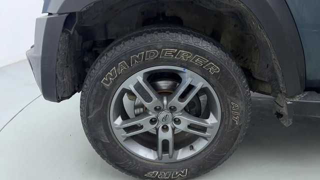 Second-hand 2022 Mahindra Thar LX Hard Top Diesel AT for sale in Gurgaon-20