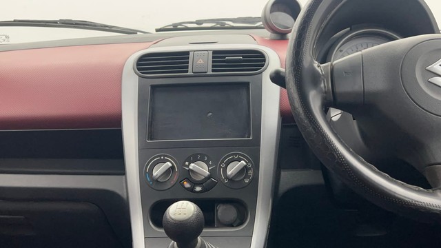 Second-hand 2013 Maruti Ritz VDi for sale in Kolkata-28