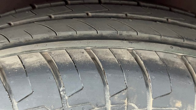 Second-hand 2013 Maruti Ritz VDi for sale in Kolkata-26