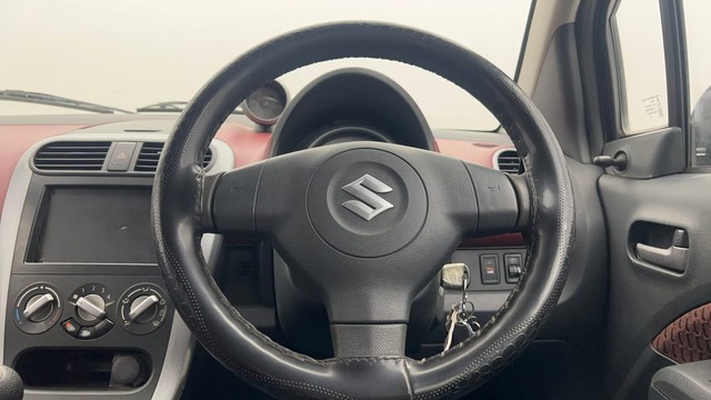 Second-hand 2013 Maruti Ritz VDi for sale in Kolkata-29