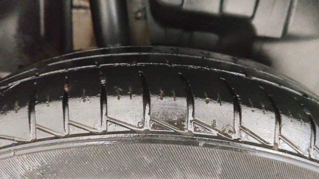 Second-hand 2019 Maruti Swift VXI for sale in Pune-29