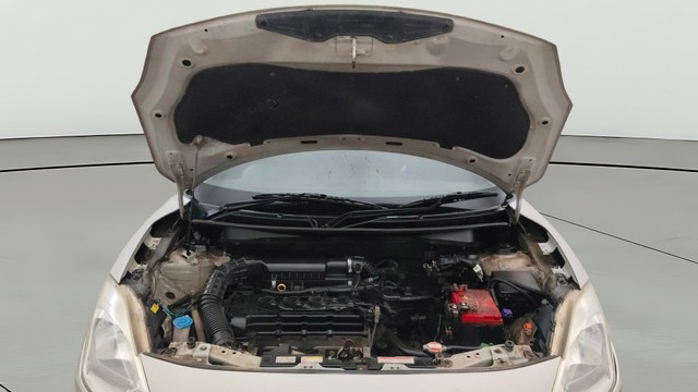 Second-hand 2019 Maruti Swift VXI for sale in Pune-9