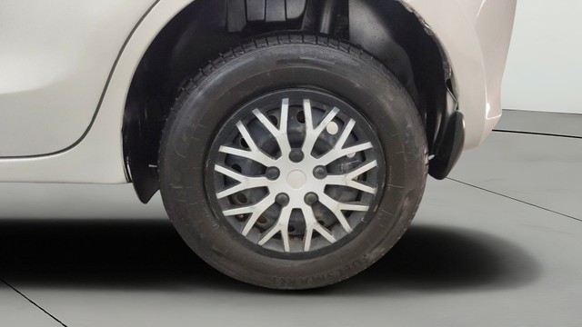 Second-hand 2019 Maruti Swift VXI for sale in Pune-26