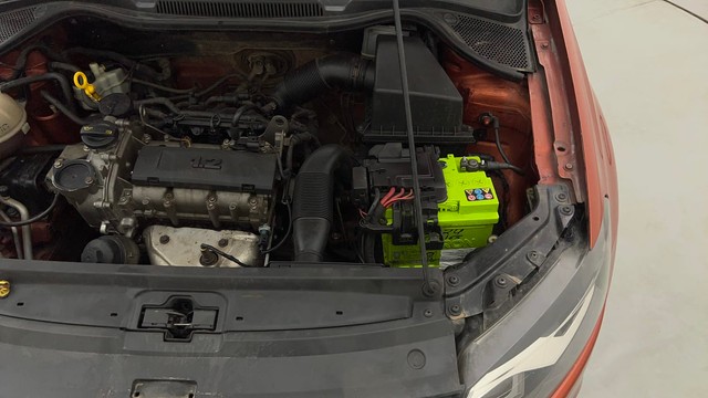 Second-hand 2015 Volkswagen Polo Petrol Highline 1.2L for sale in Thane-33