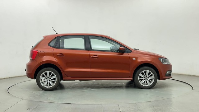 Second-hand 2015 Volkswagen Polo Petrol Highline 1.2L for sale in Thane-2