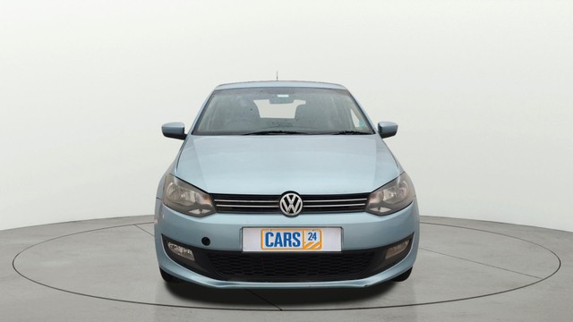 Second-hand 2012 Volkswagen Polo Petrol Highline 1.2L for sale in Pune-7
