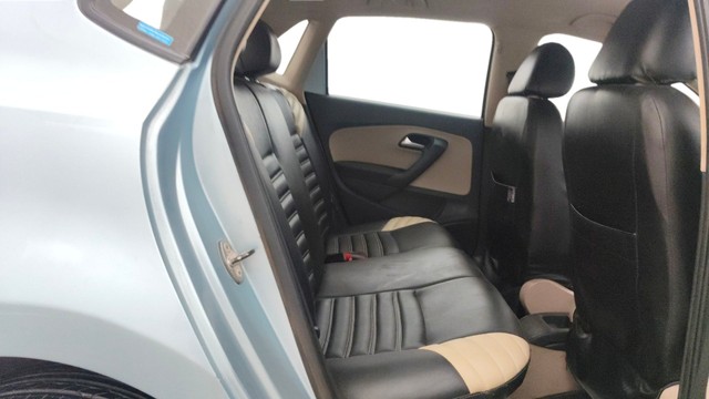 Second-hand 2012 Volkswagen Polo Petrol Highline 1.2L for sale in Pune-16