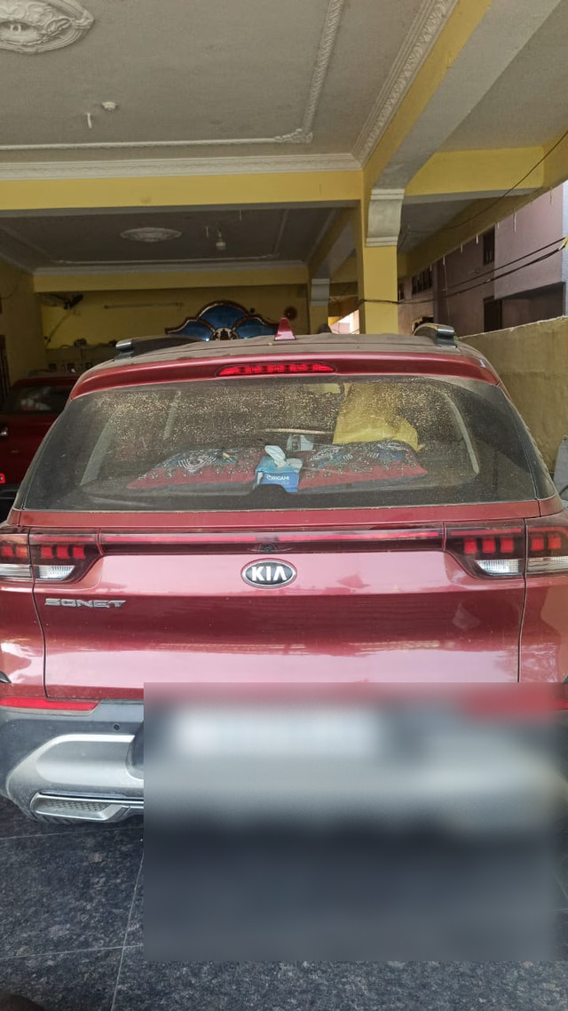 Second-hand 2021 Kia Sonet HTK Diesel BSVI for sale in Warangal-3