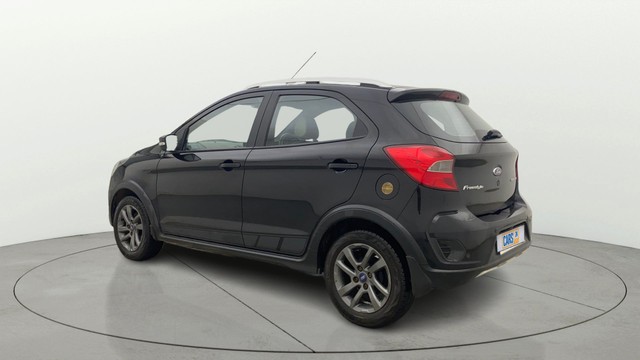 Second-hand 2018 Ford Freestyle Titanium Petrol BSIV for sale in Gulbarga-4