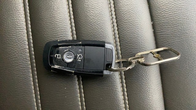 Second-hand 2018 Ford Freestyle Titanium Petrol BSIV for sale in Gulbarga-21