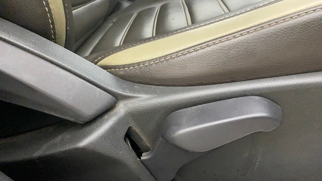 Second-hand 2018 Ford Freestyle Titanium Petrol BSIV for sale in Gulbarga-18