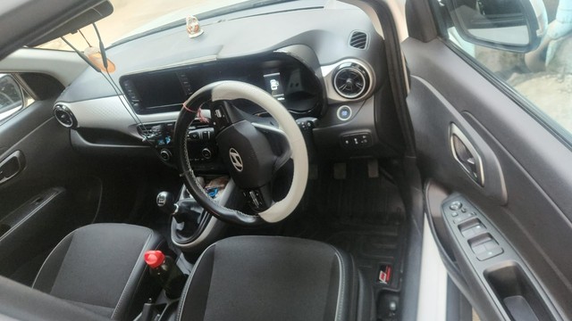 Second-hand 2025 Hyundai Exter SX Tech CNG for sale in New Delhi-3