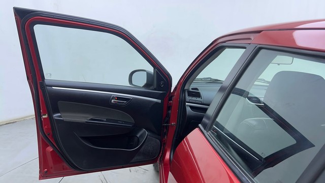 Second-hand 2014 Maruti Suzuki Swift VDI for sale in Visakhapatnam-38