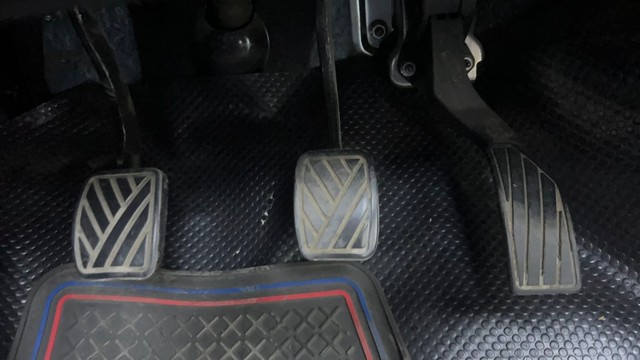 Second-hand 2014 Maruti Suzuki Swift VDI for sale in Visakhapatnam-14