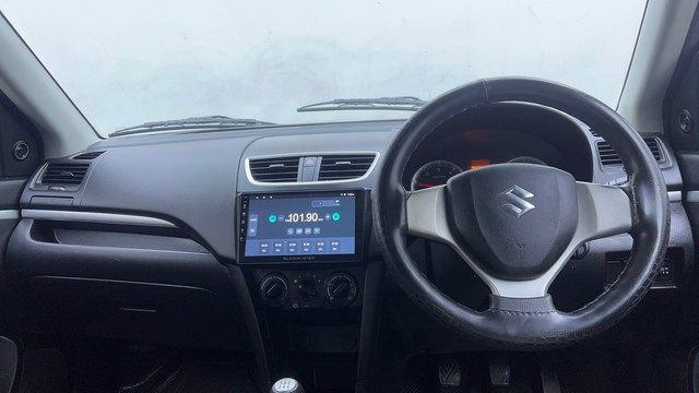 Second-hand 2014 Maruti Suzuki Swift VDI for sale in Visakhapatnam-11