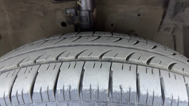 Second-hand 2014 Maruti Suzuki Swift VDI for sale in Visakhapatnam-32