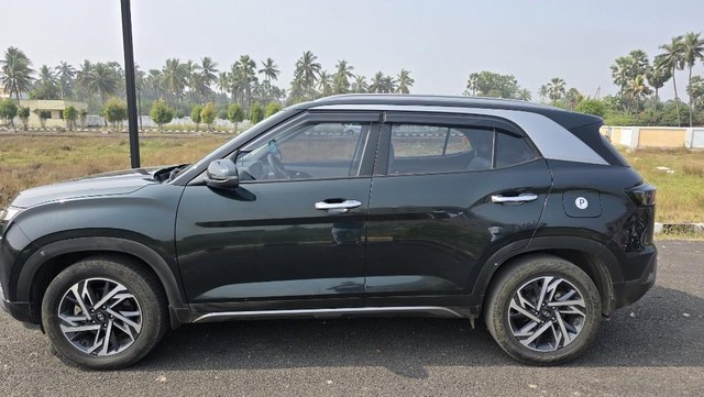 Second-hand 2024 Hyundai Creta SX for sale in Visakhapatnam-3
