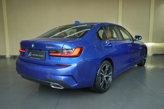 Second-hand 2021 BMW 3 Series Long Wheelbase 330Li M Sport First Edition for sale in Gurgaon-15