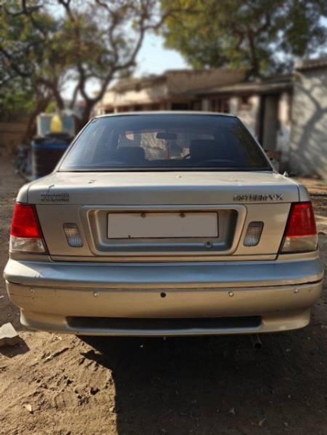 Second-hand 2005 Maruti Suzuki Esteem LX for sale in Kachchh-2