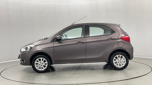 Second-hand 2018 Tata Tiago 1.2 Revotron XZ for sale in Jaipur-6